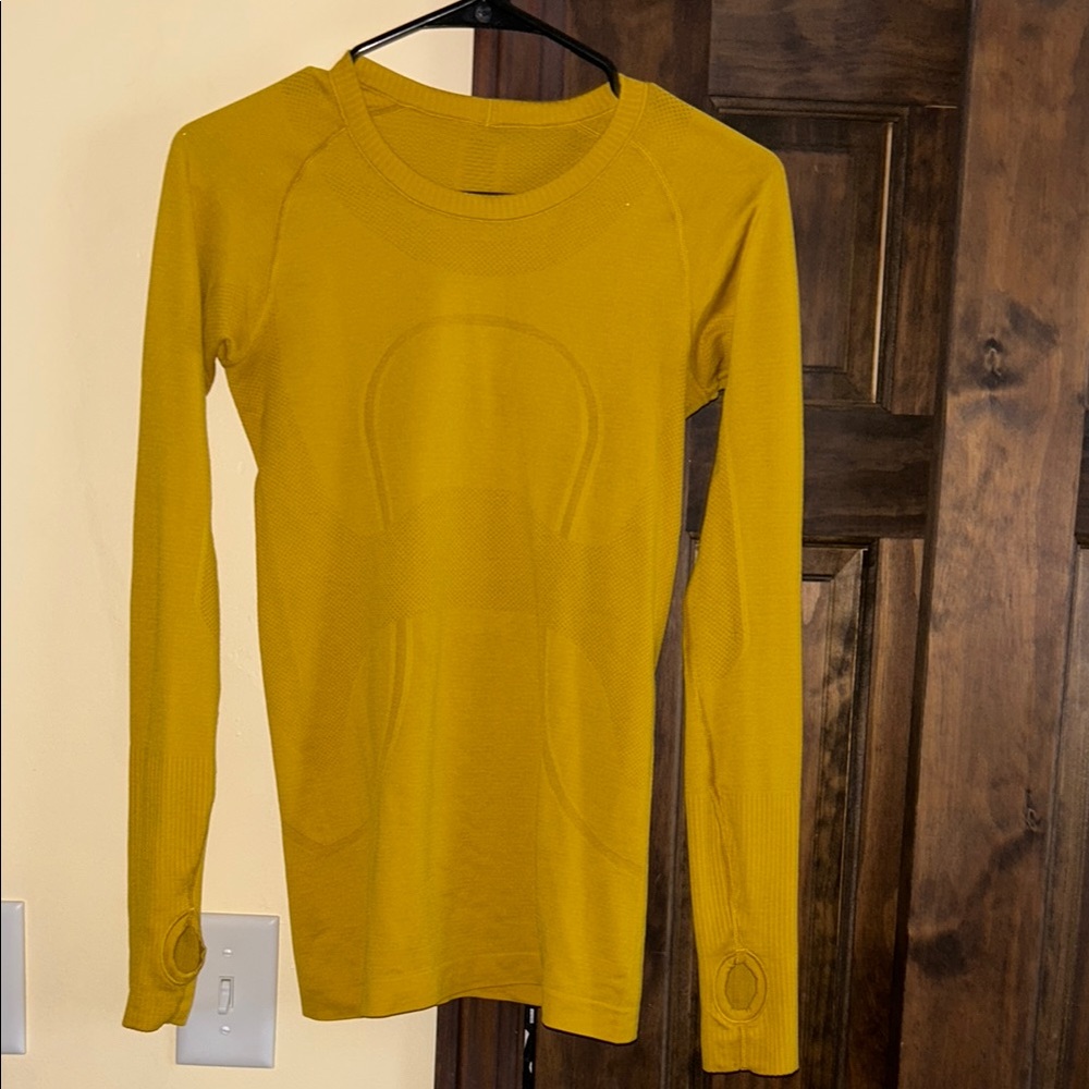 Lululemon Swift Stride Mustard Long Sleeve Top